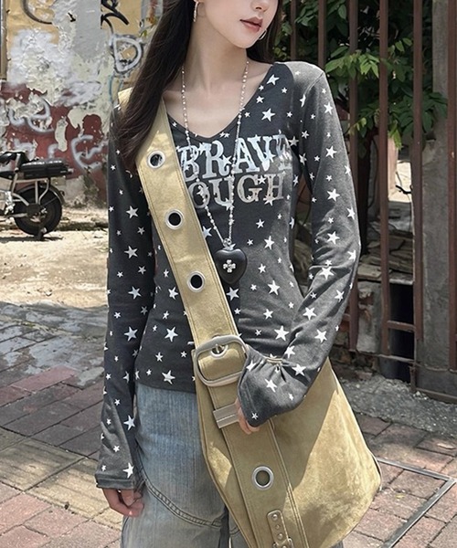 WEGO(ウィゴー)の「星柄ロゴプリントタイトロンT(Tシャツ/カットソー・レディース・グレー/ホワイト・MEDIUM/LARGE)」の5枚目の写真