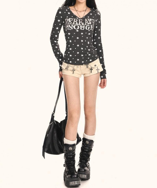 WEGO(ウィゴー)の「星柄ロゴプリントタイトロンT(Tシャツ/カットソー・レディース・グレー/ホワイト・MEDIUM/LARGE)」の12枚目の写真
