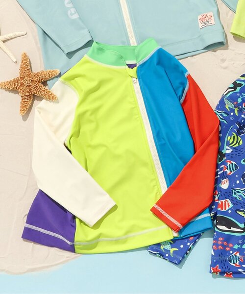 BREEZE(ブリーズ)の「【UVカット】わくわく前開きラッシュガード(ラッシュガード・キッズ・レインボー/ライム/ブラック/アイボリー/サックスブルー/ブルー・80/90/100/110/120/130/140/150)」の6枚目の写真
