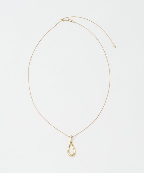 green label relaxing(グリーンレーベルリラクシング)の「シズクフレーム スライド ネックレス(ネックレス・レディース・ゴールド/シルバー・FREE)」の2枚目の写真