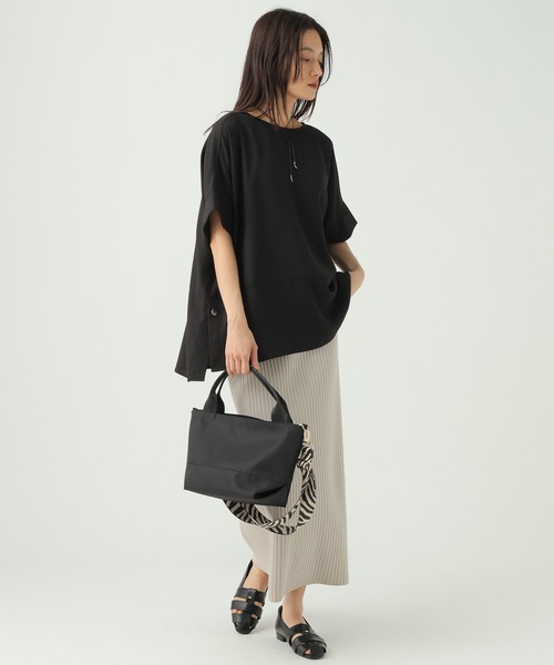 Elura（エルーラ）の「サラサラリラクシーTブラウス/656783（Tシャツ/カットソー・レディース・ブラック/ミント/モカ/ゼブラ/オフホワイト/ダークブラウン・LARGE/MEDIUM）」の12枚目の写真