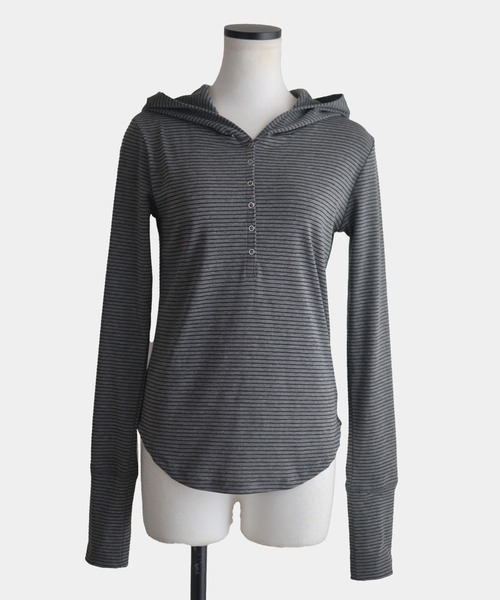 Marient（マリエント）の「ボーダーフーディーTOPS（Tシャツ/カットソー・レディース・ホワイト/グレー・FREE）」の10枚目の写真