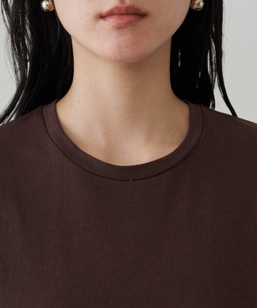 LOUNGEDRESS（ラウンジドレス）の「エッセンシャルT（Tシャツ/カットソー・レディース・オフホワイト/ブラック/ブラウン・FREE）」の7枚目の写真