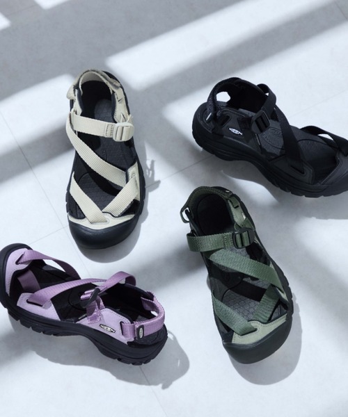 KEEN(キーン)の「ZERRAPORT II / ゼラポート ツー / レディース サンダル(サンダル・レディース・ダークグリーン・25cm/24.5cm/24cm/23.5cm/23cm/22.5cm/26cm/25.5cm)」の7枚目の写真