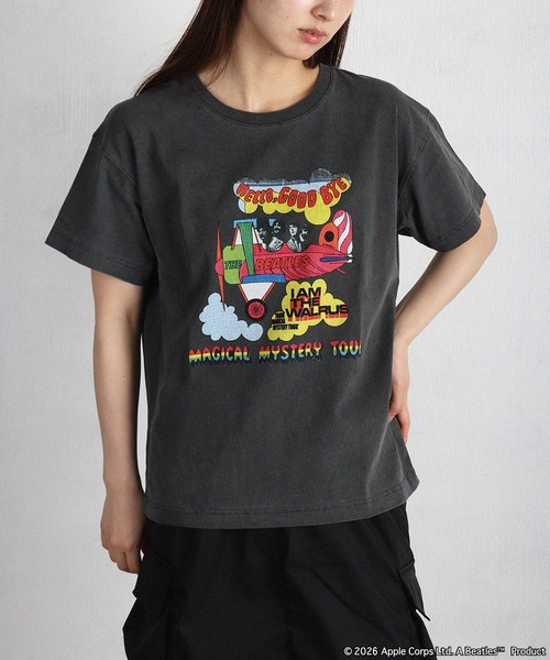 The Beatles(ザビートルズ)の「The Beatles / ビートルズ ヴィンテージライク バンドTシャツ / ビートルズ フロント & バックプリント 半袖Tシャツ(Tシャツ/カットソー・メンズ・ブラック系その他2/ホワイト系その他/ブラック/ホワイト系その他3/ブラック系その他/ホワイト系その他2/ホワイト/ブラック系その他4/ブラック系その他3/ホワイト系その他4・M/L)」の10枚目の写真