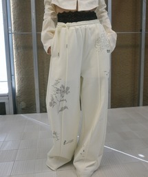 Ameri（アメリ）の「GRAPHIC ART SWEAT PANTS（スウェットパンツ）」