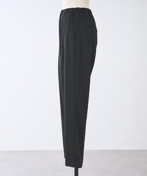 LIVETART（リヴェタート）の「《4/2(木)18：00予約開始》ライトテーパーパンツ（その他パンツ・レディース・ブラック・0/1）」の2枚目の写真