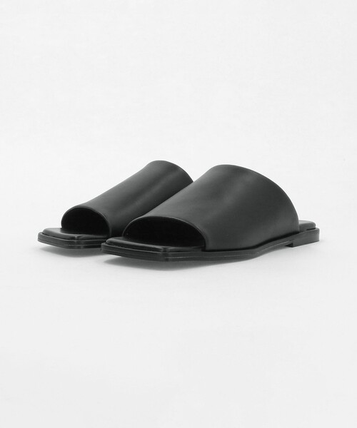 MARW UNITED ARROWS(マルゥ ユナイテッドアローズ)の「<MARW UNITED ARROWS+ODETTE E ODILE>スクエア フラット サンダル(サンダル・レディース・ブラック・24cm/24.5cm/23cm/22cm/22.5cm/25cm/23.5cm)」の2枚目の写真