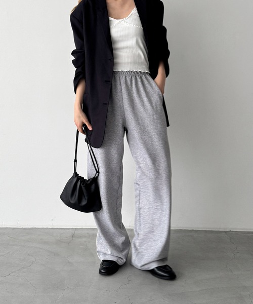 CANAL JEAN（キャナルジーン）の「El mar　ライントラックパンツ（その他パンツ・レディース・ヘザーグレー・ONE SIZE）」の2枚目の写真