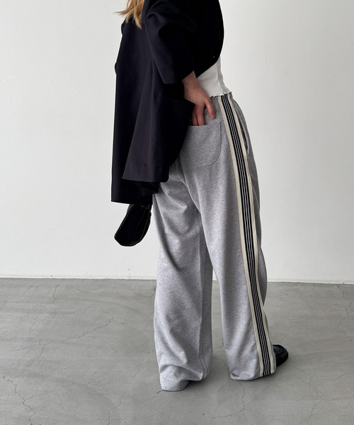CANAL JEAN（キャナルジーン）の「El mar　ライントラックパンツ（その他パンツ・レディース・ヘザーグレー・ONE SIZE）」の4枚目の写真