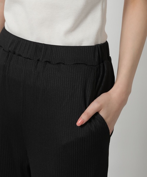LAKOLE(ラコレ)の「テレコリブフレアパンツ / 667437(その他パンツ・レディース・ブラック/ベージュ/チャコール・MEDIUM/LARGE)」の12枚目の写真