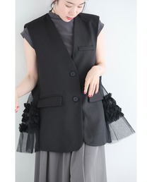 CAWAII（カワイイ）の「（黒）サイドにふわり広がるチュールフリルベスト（ベスト）」