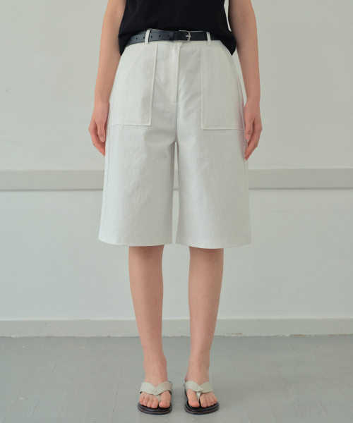 WEDNESDAYOASISFORWOMEN（ウェンズデー オアシス フォー ウーマン）の「アウトポケットバミューダパンツ_IVORY(W26PT09)（その他パンツ・レディース・アイボリー・SMALL/MEDIUM）」の4枚目の写真