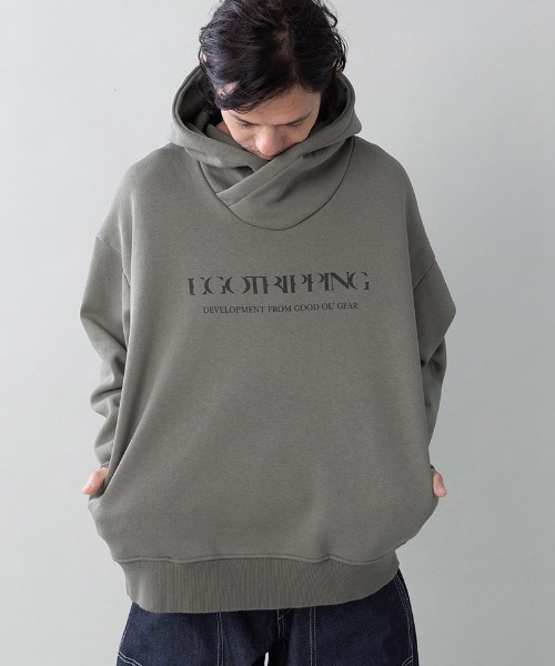 EGO TRIPPING(エゴトリッピング)の「mpa4148-COWL-WOOL SWEAT PARKA print スウェットパーカー(666709)(パーカー・メンズ・ネイビー/ブラック/グレイッシュベージュ・48/46)」の11枚目の写真