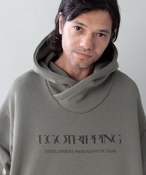 EGO TRIPPING(エゴトリッピング)の「mpa4148-COWL-WOOL SWEAT PARKA print スウェットパーカー(666709)(パーカー・メンズ・ネイビー/ブラック/グレイッシュベージュ・48/46)」の12枚目の写真