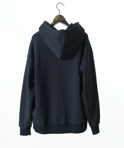 EGO TRIPPING(エゴトリッピング)の「mpa4148-COWL-WOOL SWEAT PARKA print スウェットパーカー(666709)(パーカー・メンズ・ネイビー/ブラック/グレイッシュベージュ・48/46)」の15枚目の写真