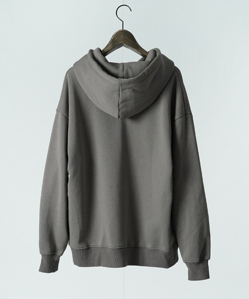 EGO TRIPPING(エゴトリッピング)の「mpa4148-COWL-WOOL SWEAT PARKA print スウェットパーカー(666709)(パーカー・メンズ・ネイビー/ブラック/グレイッシュベージュ・48/46)」の6枚目の写真