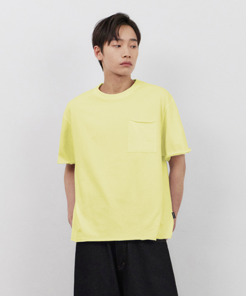 URBANSTOFF(アーバンストッフ)の「カットオフクロップボックスTシャツ(レモン)(Tシャツ/カットソー・レディース・その他・LARGE/MEDIUM)」の3枚目の写真