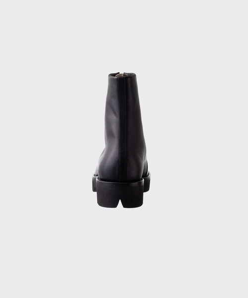 foot the coacher(フットザコーチャー)の「QBLIQUE FRONT ZIP MONOLITE(ブーツ・メンズ・ブラック・8/9)」の2枚目の写真