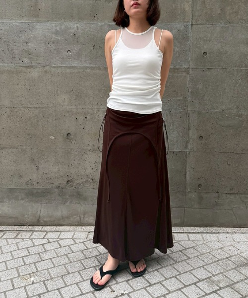 THINGS THAT MATTER(シングス ザット マター)の「【ZOZOTOWN別注商品】SIDE GATHERED SLEEVELESS TOPS / サイド ギャザード スリーブレス トップス(タンクトップ・レディース・ホワイト/ブラック×ベージュ/ブラック・FREE)」の13枚目の写真