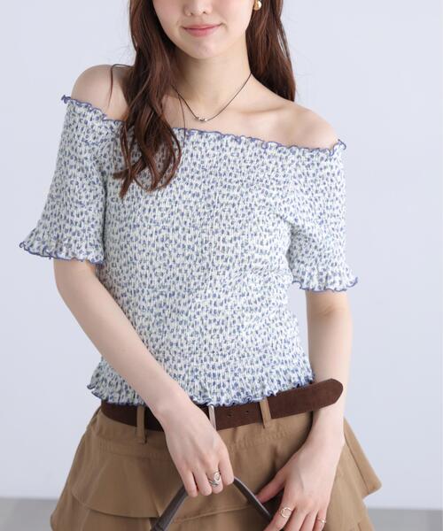 FREE'S MART(フリーズマート)の「◆2WAYオフショルシャーリングカットソー(Tシャツ/カットソー・レディース・ホワイト系その他2/ホワイト系その他/ホワイト/ホワイト系その他3・FREE)」の7枚目の写真