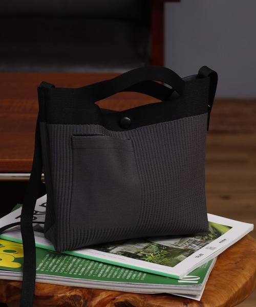 ROOTOTE(ルートート)の「ROOTOTE 2WAYニットミニトート&ショルダー(トートバッグ・レディース・ブラック・FREE)」の1枚目の写真