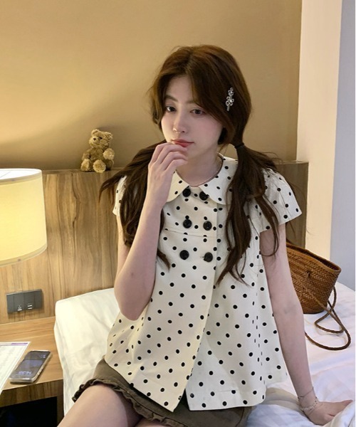 gossip!ロサンゼルス(ゴシップロサンゼルス)の「【Y2Kガーリー】 レトロドット柄フラットカラーシャツ(Tシャツ/カットソー・レディース・ドット・M/S)」の9枚目の写真