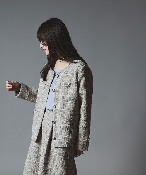 W:Huku(フーク)の「ウールミックス ツイード ノーカラー ジャケット / Wool-Blend Tweed Collarless Jacket(ノーカラージャケット・レディース・ライトグレー・FREE)」の11枚目の写真