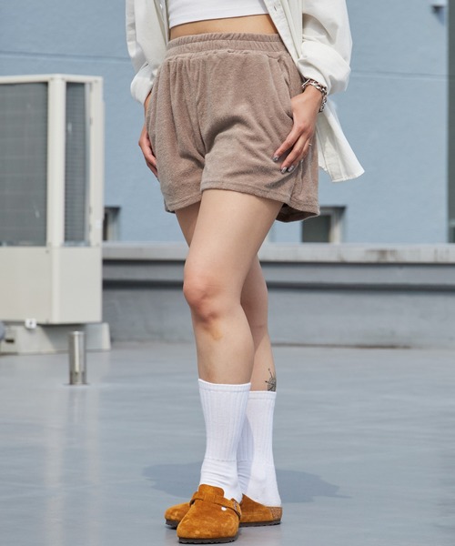 Chick(チック)の「Terry Cloth Easy Shorts / タオル地 イージーショートパンツ ガーリー 韓国 ハーフパンツ ショーツ レディース 秋 秋服 2026年秋冬(その他パンツ・レディース・ネイビー/ブラウン/ピンク/グリーン・FREE)」の7枚目の写真
