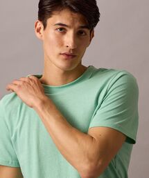 クルーネックTシャツ