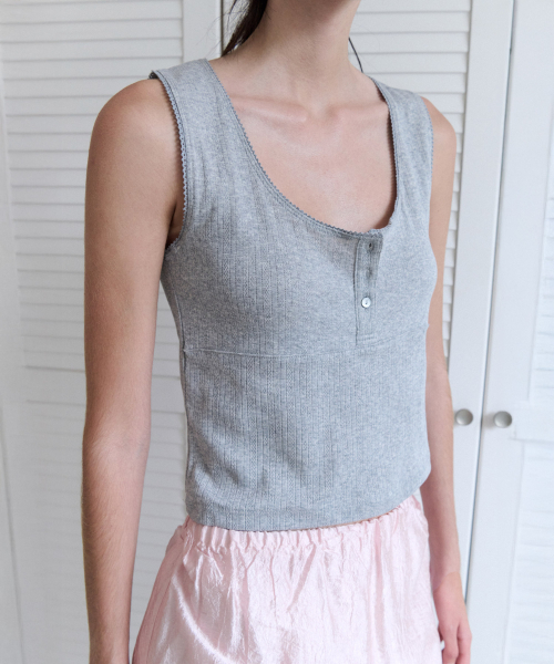 ANDNEEDS(アンドニーズ)の「Lazy punching sleeveless (melange gray)(Tシャツ/カットソー・レディース・その他・FREE)」の3枚目の写真