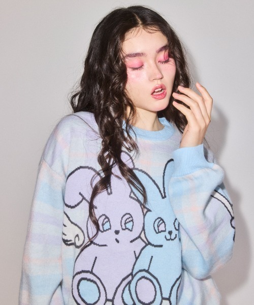Candy Stripper(キャンディストリッパー)の「TWIN BUNNYS CHECK ニット(ニット/セーター・レディース・ライトイエロー/ピンク/ライトブルー・FREE)」の4枚目の写真