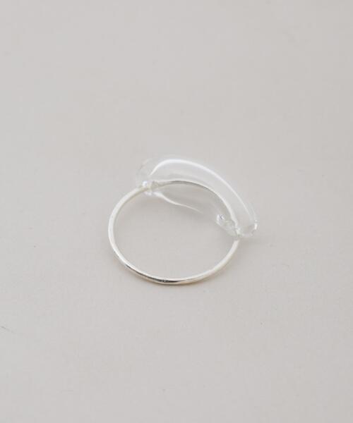 on the sunny side of the street(オンザサニーサイドオブザストリート)の「on the sunny side of the street/Small Glass Beads Ring(リング・レディース・クリア・11)」の3枚目の写真