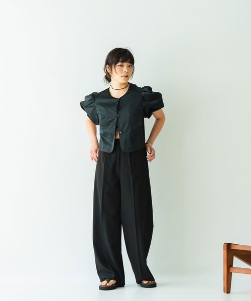 INOIE（イノイエ）の「［INOIE］ボリュームパフスリーブ クロップドブラウスジャケット（その他アウター・レディース・ホワイト/ブラック・FREE）」の9枚目の写真