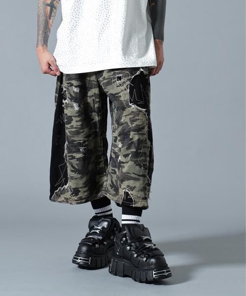 L.H.P(エルエイチピー)の「MAVYTH/メヴィス/CAMO DAMAGE DENIM PANTS(デニムパンツ・レディース・その他2・L/M)」の1枚目の写真