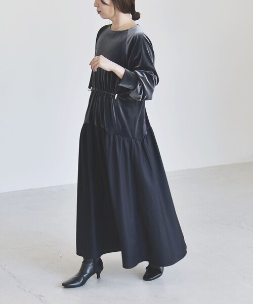 quaranciel(カランシエル)の「quaranciel:〈洗濯機可能〉ポリエステル ベロア ドロストコンビ ワンピース(ワンピース・レディース・ブラック/チャコールグレー・ONE SIZE)」の1枚目の写真