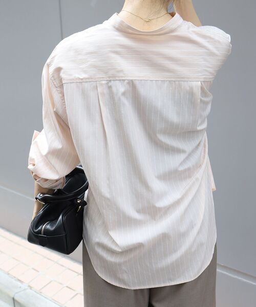 le.coeur blanc(ルクールブラン)の「フラワーレースストライプシャツ(シャツ/ブラウス・レディース・ベージュ系その他2/ブルー系その他2・38)」の7枚目の写真
