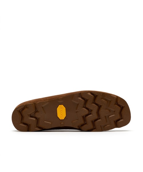Clarks(クラークス)の「WALLABEEGTX COLA SUEDE(スニーカー・メンズ・ブラウン・26.0cm/26.5cm/27.0cm)」の4枚目の写真