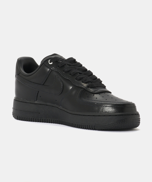 NIKE(ナイキ)の「NIKE WMNS AIR FORCE 1 '07 IO3124-001(スニーカー・レディース・ブラック・25cm/24.5cm/24cm/23.5cm/23cm)」の5枚目の写真