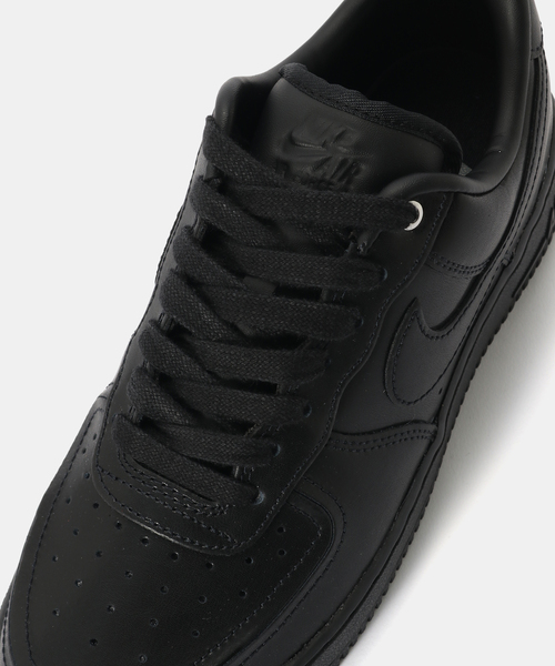 NIKE(ナイキ)の「NIKE WMNS AIR FORCE 1 '07 IO3124-001(スニーカー・レディース・ブラック・25cm/24.5cm/24cm/23.5cm/23cm)」の6枚目の写真