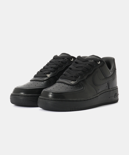 NIKE(ナイキ)の「NIKE WMNS AIR FORCE 1 '07 IO3124-001(スニーカー・レディース・ブラック・25cm/24.5cm/24cm/23.5cm/23cm)」の7枚目の写真