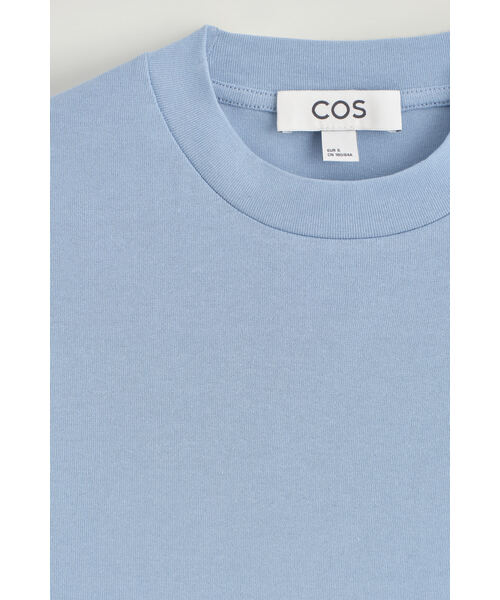 COS（コス）の「クレープジャージーTシャツ（Tシャツ/カットソー・レディース・ブルー系/ブラウン・S/M/L/XL/XS）」の6枚目の写真