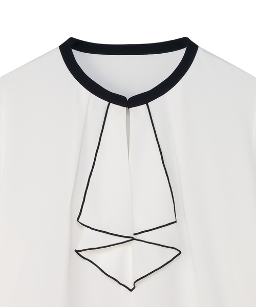 TOKYO SHIRTS（トウキョウシャツ）の「マットジョーゼット 配色 フレアブラウス 長袖 レディースデザインシャツ（シャツ/ブラウス・レディース・ピンク系/ホワイト×ネイビー/ブルー系・M/L）」の14枚目の写真