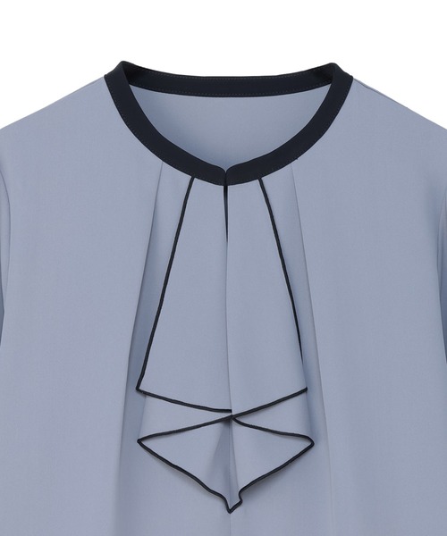 TOKYO SHIRTS（トウキョウシャツ）の「マットジョーゼット 配色 フレアブラウス 長袖 レディースデザインシャツ（シャツ/ブラウス・レディース・ピンク系/ホワイト×ネイビー/ブルー系・M/L）」の8枚目の写真