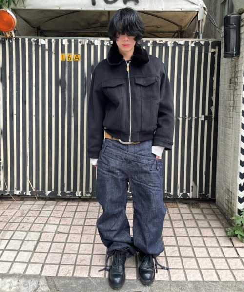 FreeZone(フリーゾーン)の「オフセットクロスデザイン ビッグワイドデニムパンツ(デニムパンツ・メンズ・ブルー・S/M/L)」の10枚目の写真