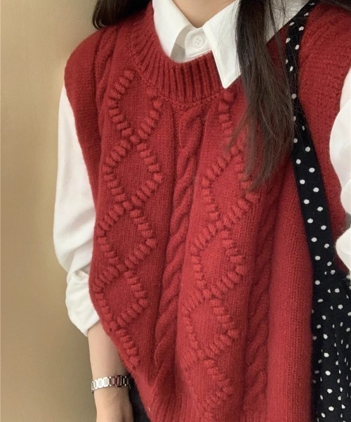 NANEA（ナネア）の「柄編みニットベスト（ベスト・レディース・モカ/アイボリー/レッド/グレー・フリー）」の11枚目の写真