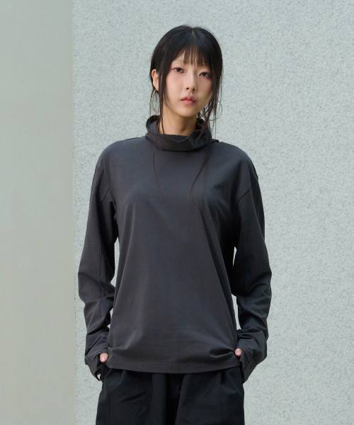 DESIRED(デシレッド)の「エッセンシャル タートルネック Tシャツ-FFSK5111C09(Tシャツ/カットソー・レディース・ダークグレー・MEDIUM/LARGE/X-LARGE)」の6枚目の写真