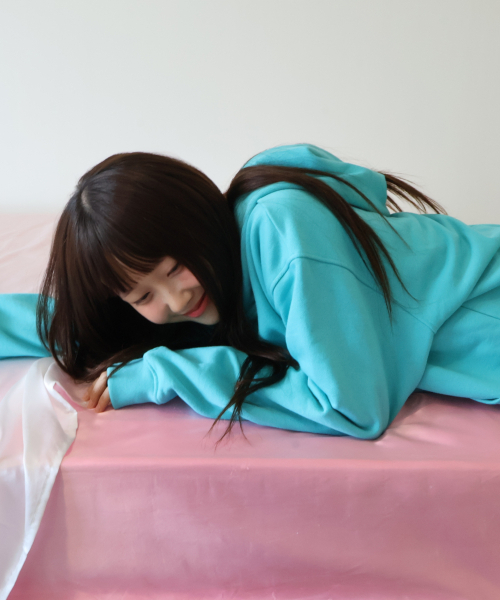 KIKOZY(キコジ)の「Macaroon Hood zip up_Mint(パーカー・レディース・その他・FREE)」の3枚目の写真