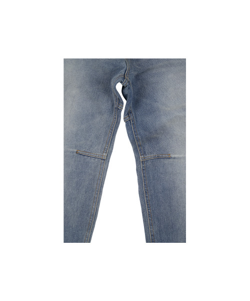 ERTR（イーアールティーアール）の「レザークロスパッチ デニムパンツ ブルー（デニムパンツ・レディース・その他・SMALL/MEDIUM/LARGE）」の5枚目の写真