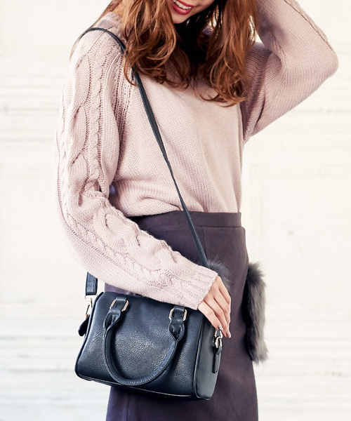 KOBE LETTUCE(コウベレタス)の「コンパクトミニボストンバッグ(ショルダーバッグ・レディース・アイボリー/ブラック/サックスブルー/ライトピンク/ピンク系その他/モスグリーン/キャメル/コーラルピンク/レッド/ブルー/シルバー/イエロー/ネイビー/ブラウン/ボルドー/ピンク系その他2/グレイッシュベージュ/マスタード/パープル/ブルー系その他・ONE SIZE)」の7枚目の写真